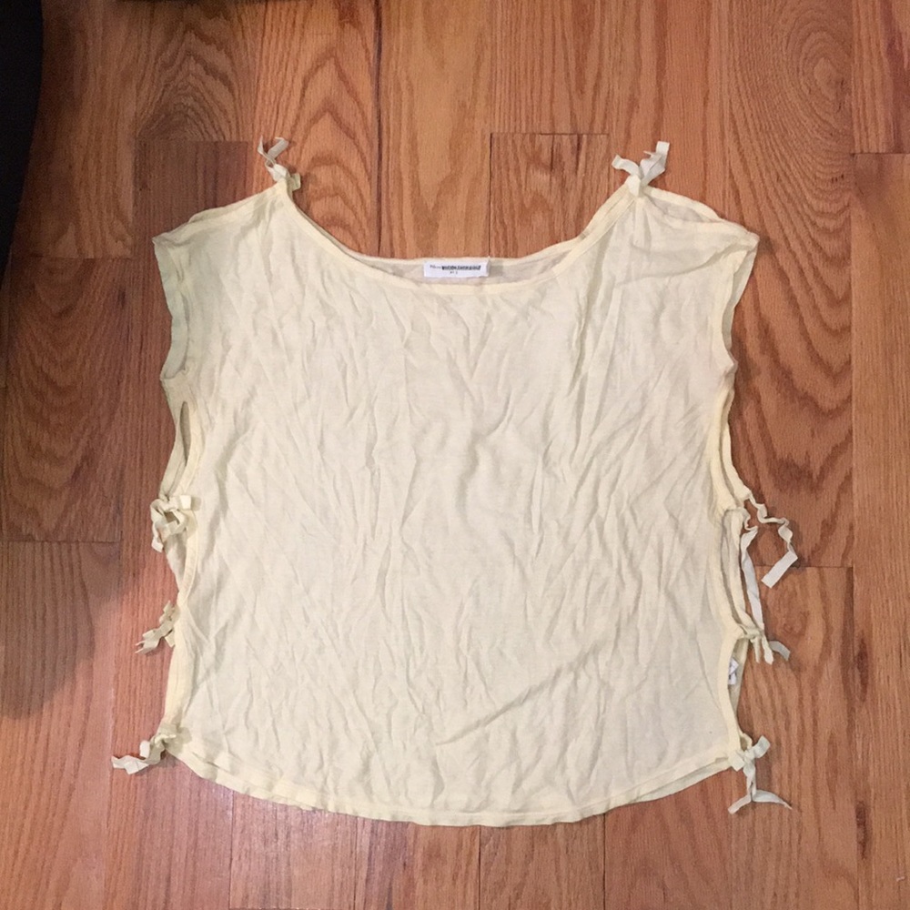 Side-tie tank